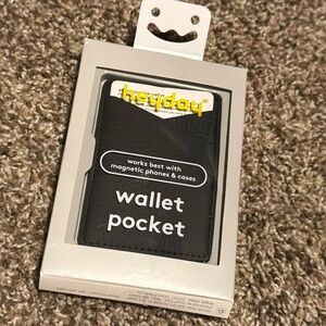 Heyday black faux leather wallet pocket for mag safe iPhones & cases - NWOT